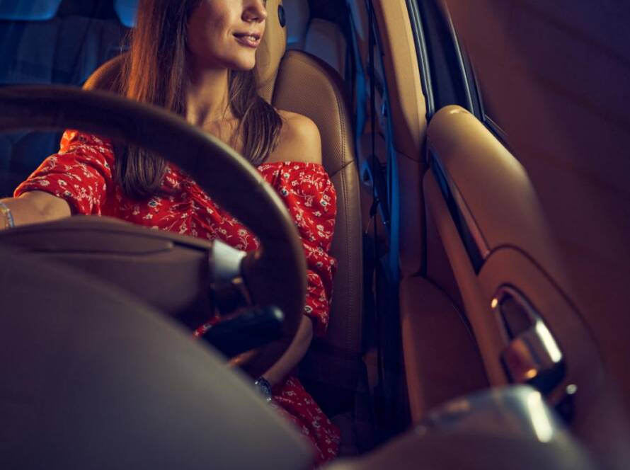 Delito de conducción bajo influencia de drogas detección, penas y defensa