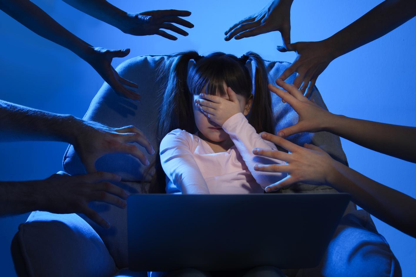 abogado pornografía infantil defensa penal